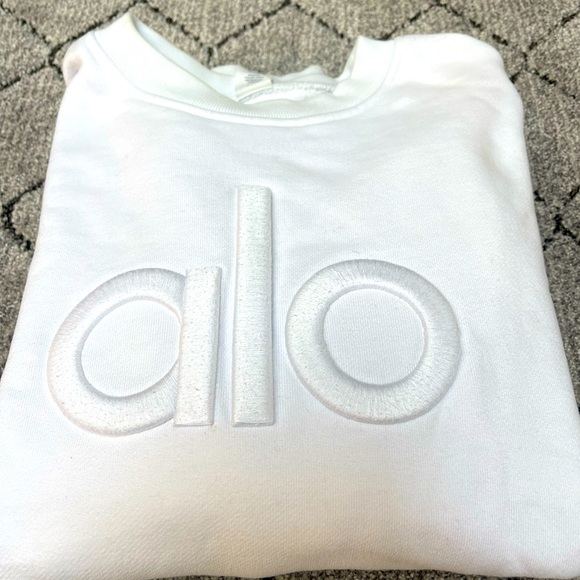 Tops - Alo Sweatshirt